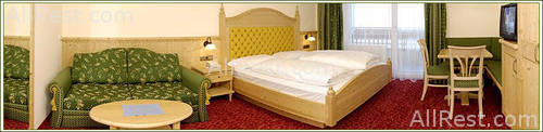 Hotel Sureghes 7